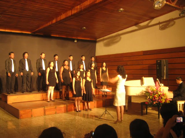 El coro de la Casa de Los Leones